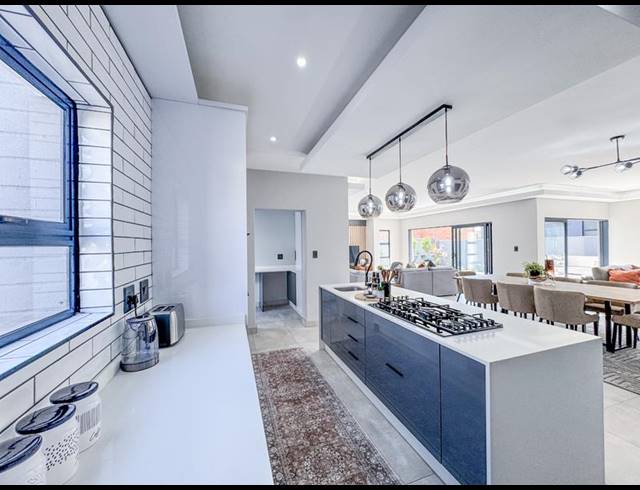 4 BEDROOM HOUSE FOR SALE IN FOUNTAINBROOK ESTATE